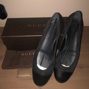 Gucci Monogram Flats Black (Size 11) 41